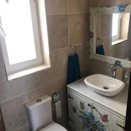 Tal-awturi Rent A 民宿 *